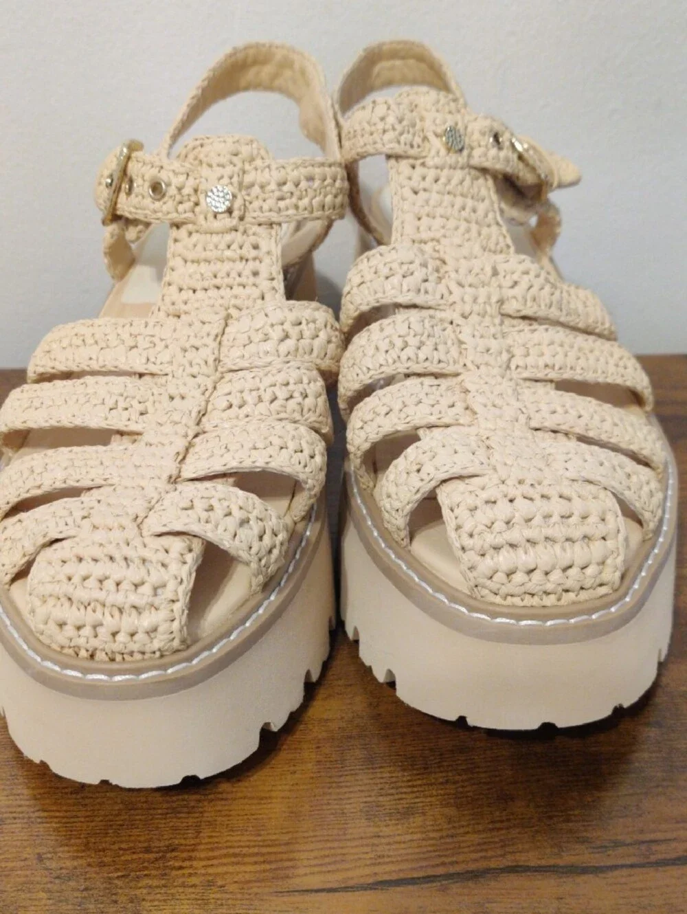 Dolce Vita Cream Woven Platform Sandals - Picture 13 of 16
